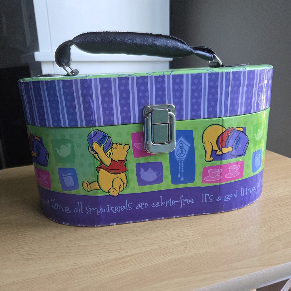 Winnie the Pooh Makeup/jewelry Box with Handle